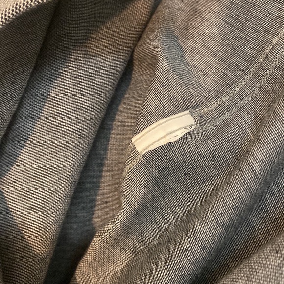 Zara Slim Fit short sleeve button up - Picture 4 of 5